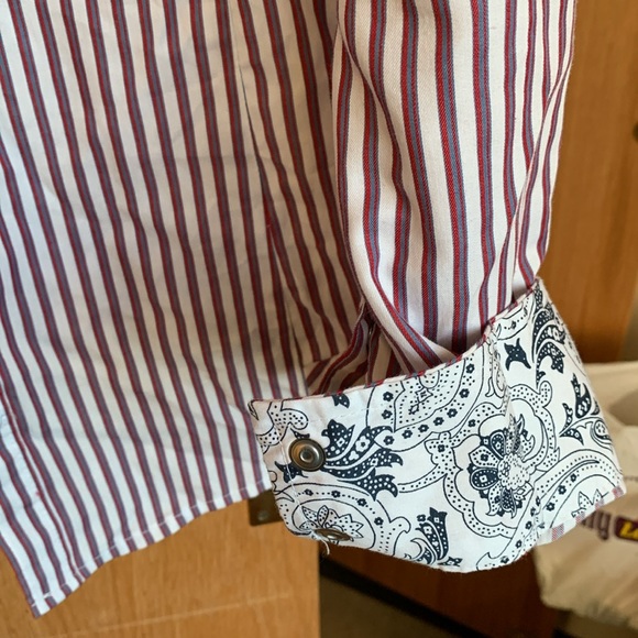 Wrangler Retro Buttonup - Picture 3 of 4